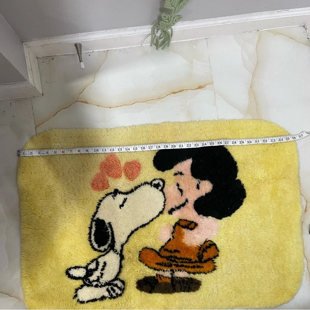 Vintage Peanuts Snoopy Loves Lucy Yellow Cartoon Character Rug Handmade